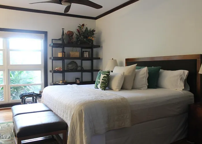 Hawaiian Paradise, Absolutely Gorgeous, Breathtaking Beach Home In Waimanalo